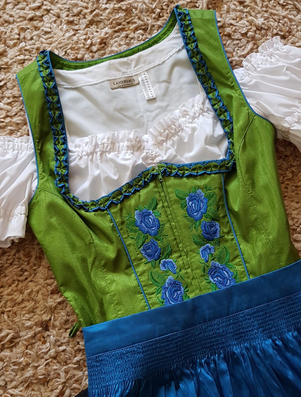 Dirndl mit Bluse und Schürze 3Teile in blau  grün schwarz Gr.36