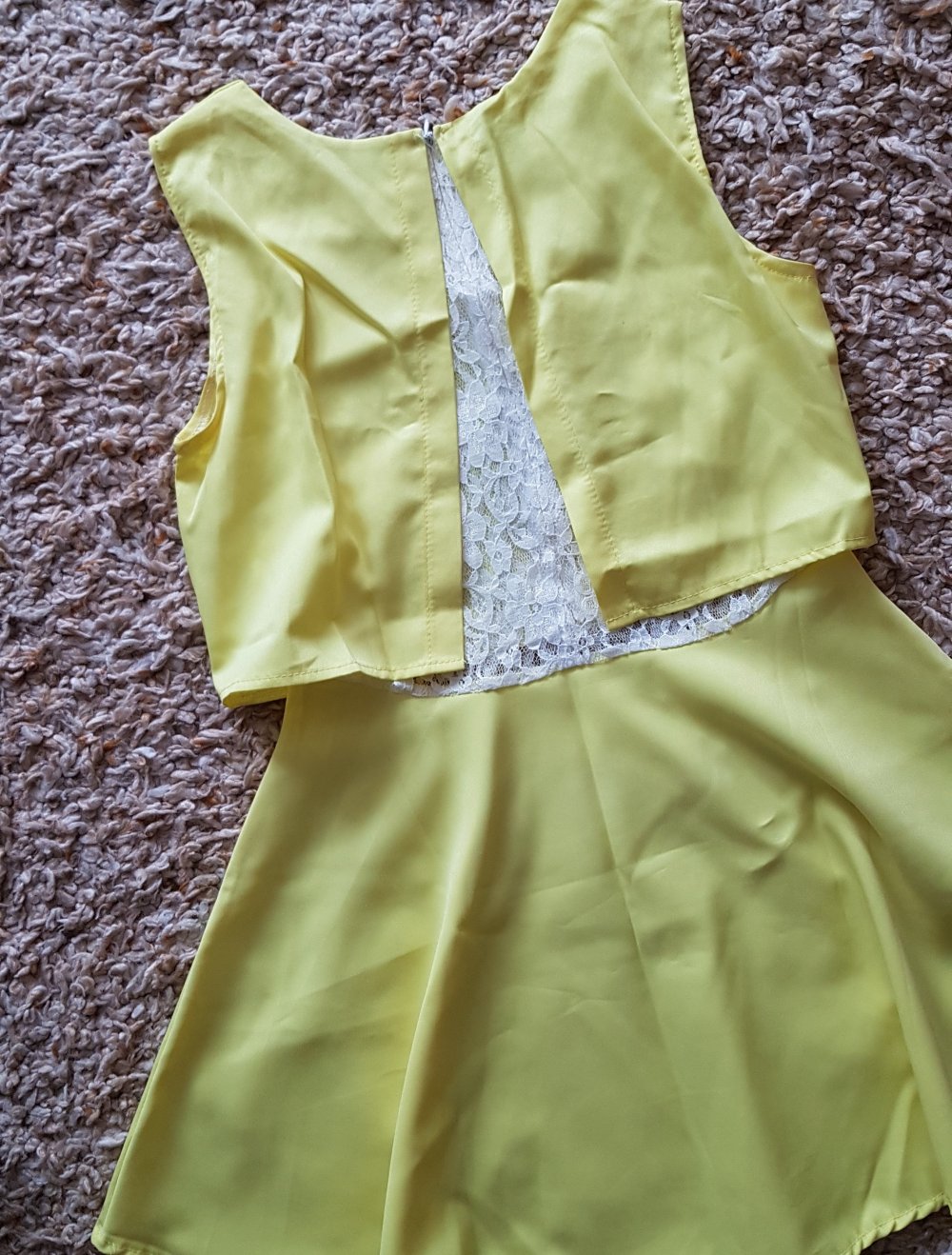 Gelbes  Sommerkleid kurz mit Spitze Y2k Gr.XS