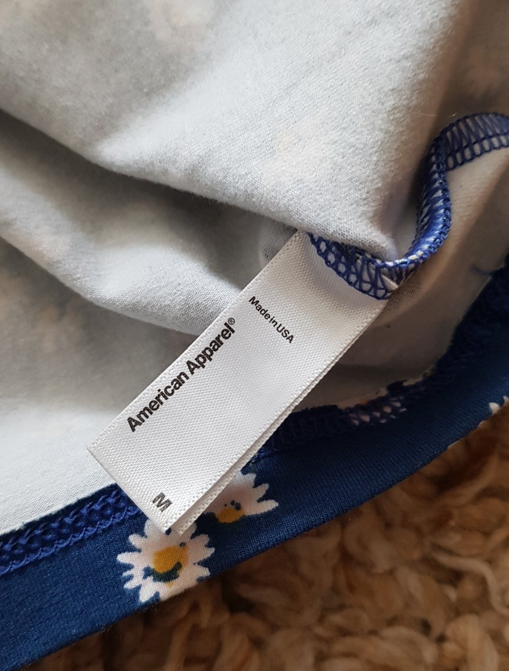 American Apparel Croptop blau Blümchen Gr. M