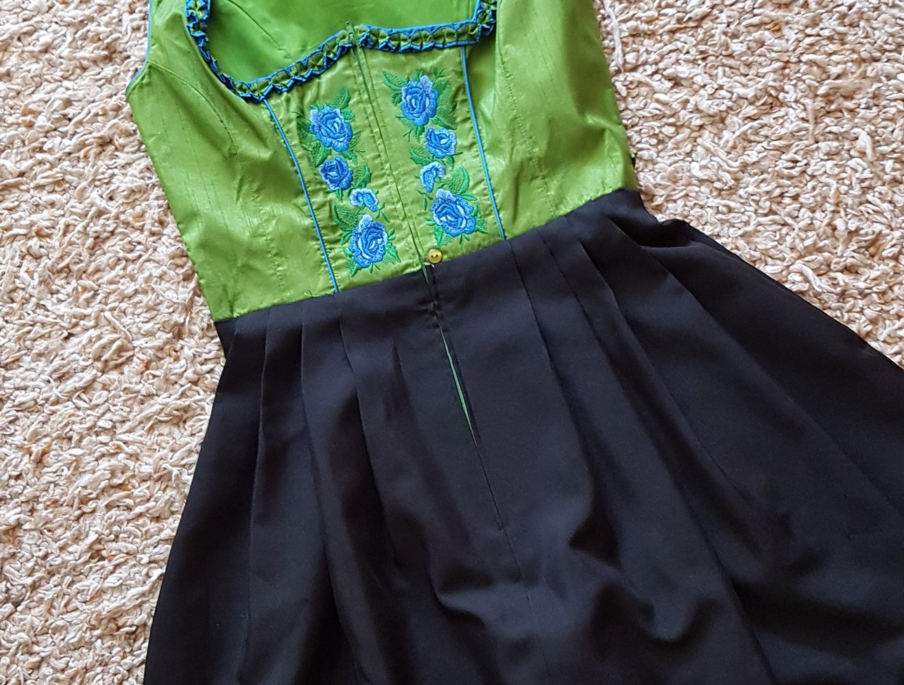 Dirndl mit Bluse und Schürze 3Teile in blau  grün schwarz Gr.36