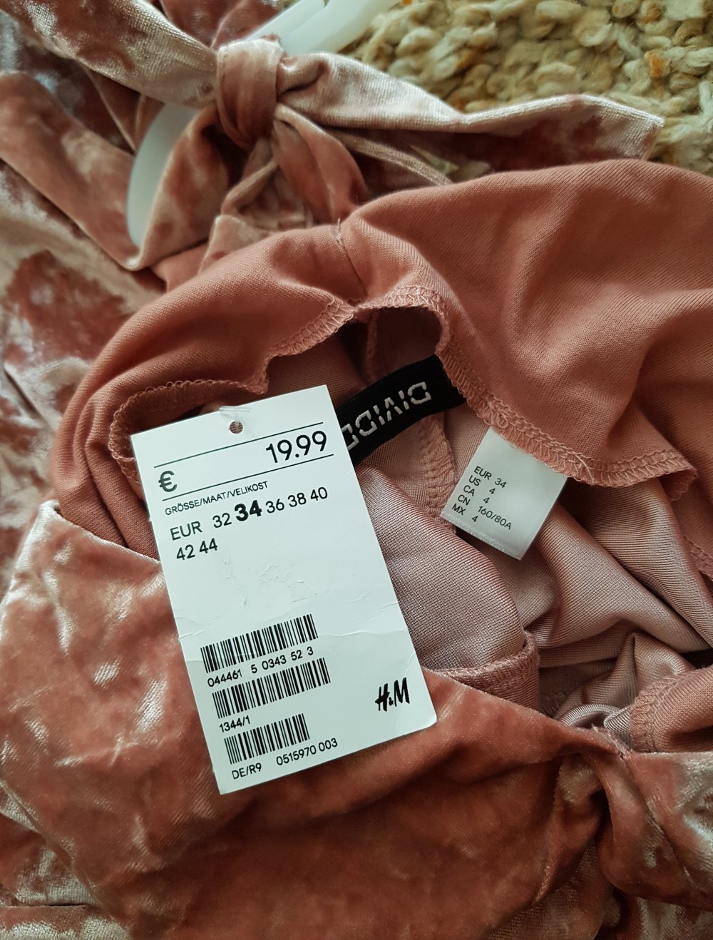 Neu! Samtkleid Partykleid Altrosa Rose V-Ausschnitt Rückenausschnitt Gr. 34