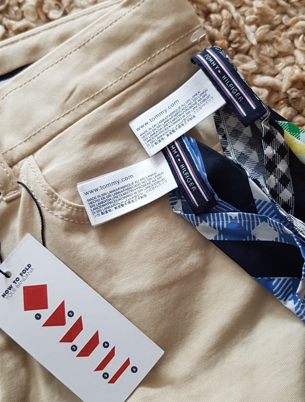 Neue! Tommy Hilfiger Sommerhose + 2 Bandana Chino Jeans cremebeige Gr.XS
