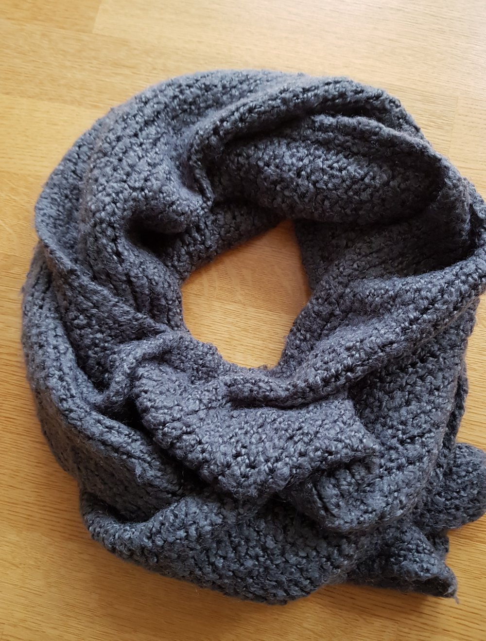 Strickschal Unisex long weich grau