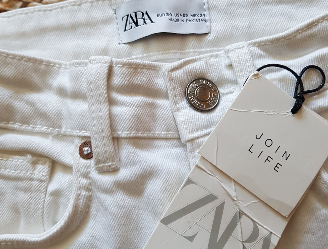 Neu! Zara weiße Jeans Highwaist  Gr.34