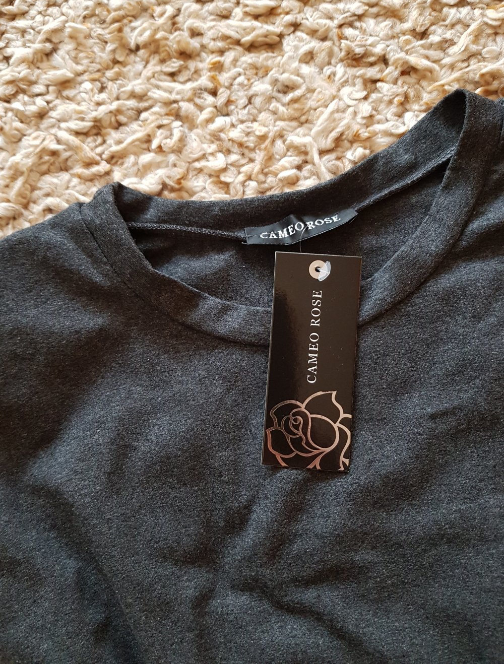 Neu! Graues Mini Kleid mit Schulterpolster und Gürtel Gr.S