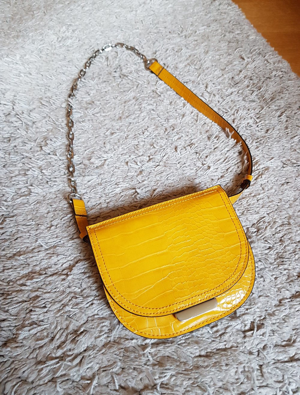 Zara kleine gelbe Tasche Bauchtasche Umhängetasche neu