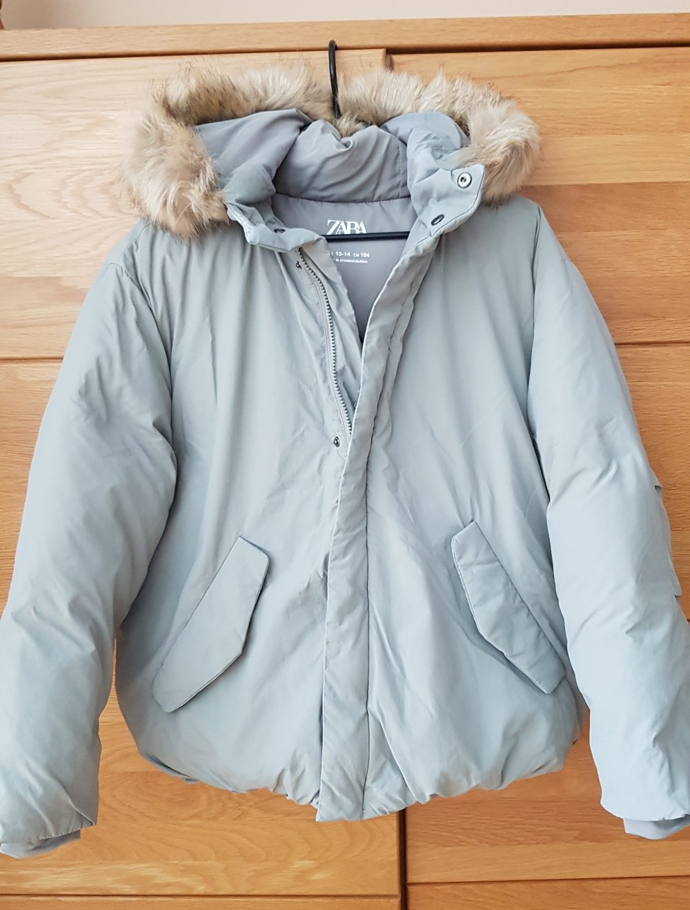 Zara  Echtdaunenjacke Winterjacke mit Kapuze mint cropped warm 164cm