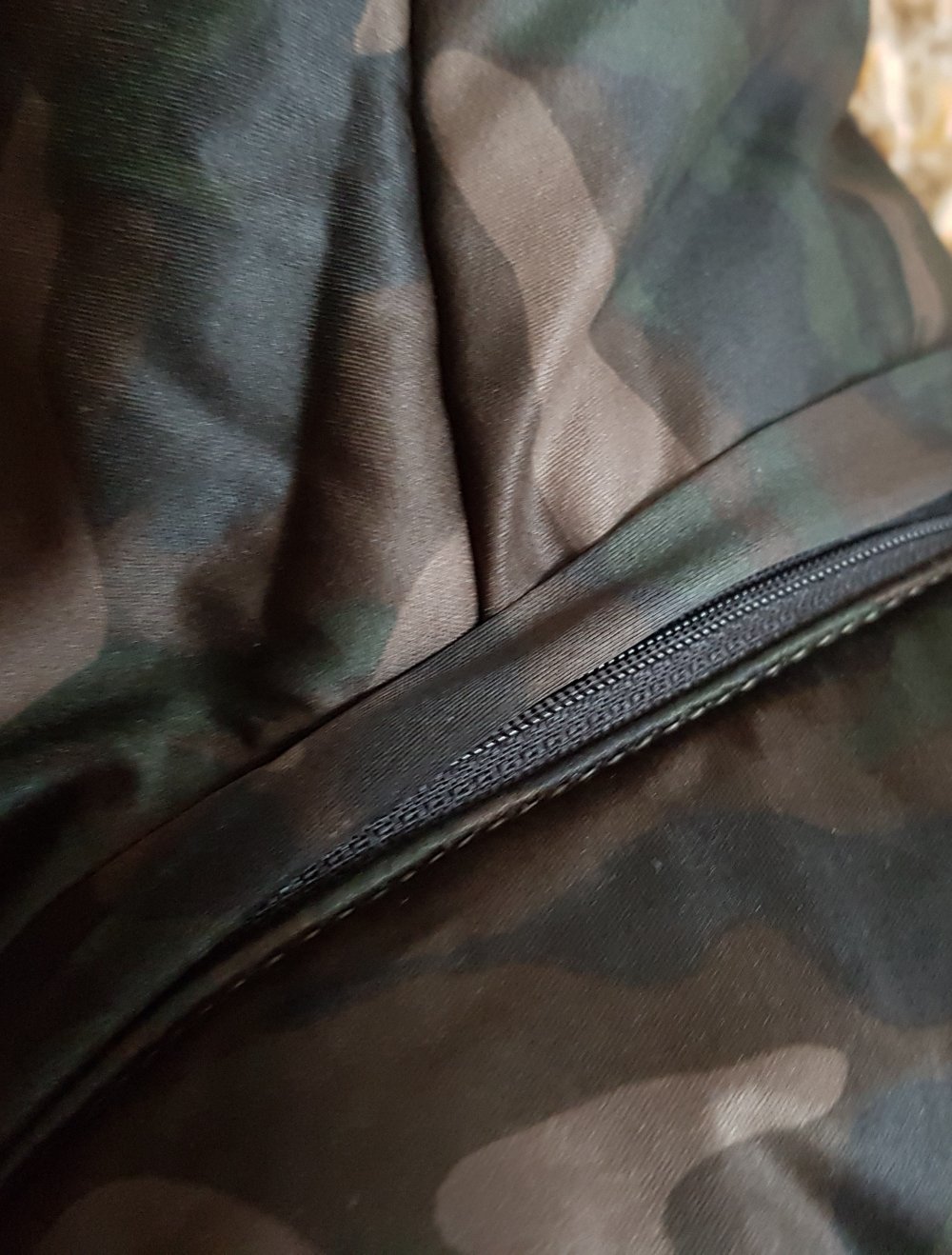 Winter Puffer Jacke mit Kapuze oversized cropped Camouflage Gr.38