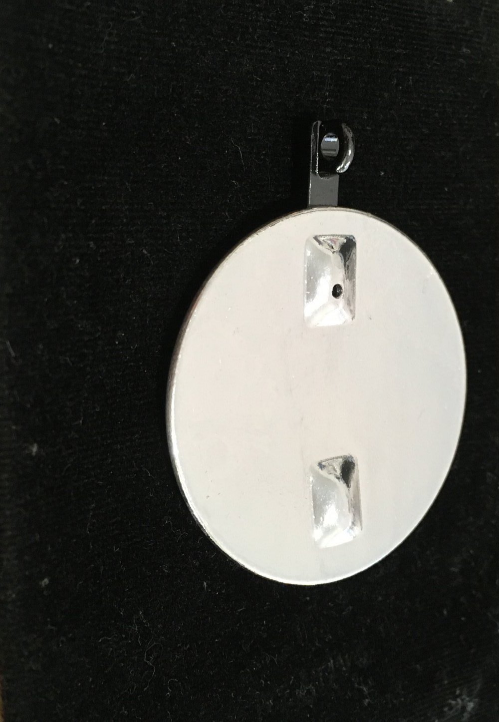 Anhänger für Kette rund Metall mit Glassteinen