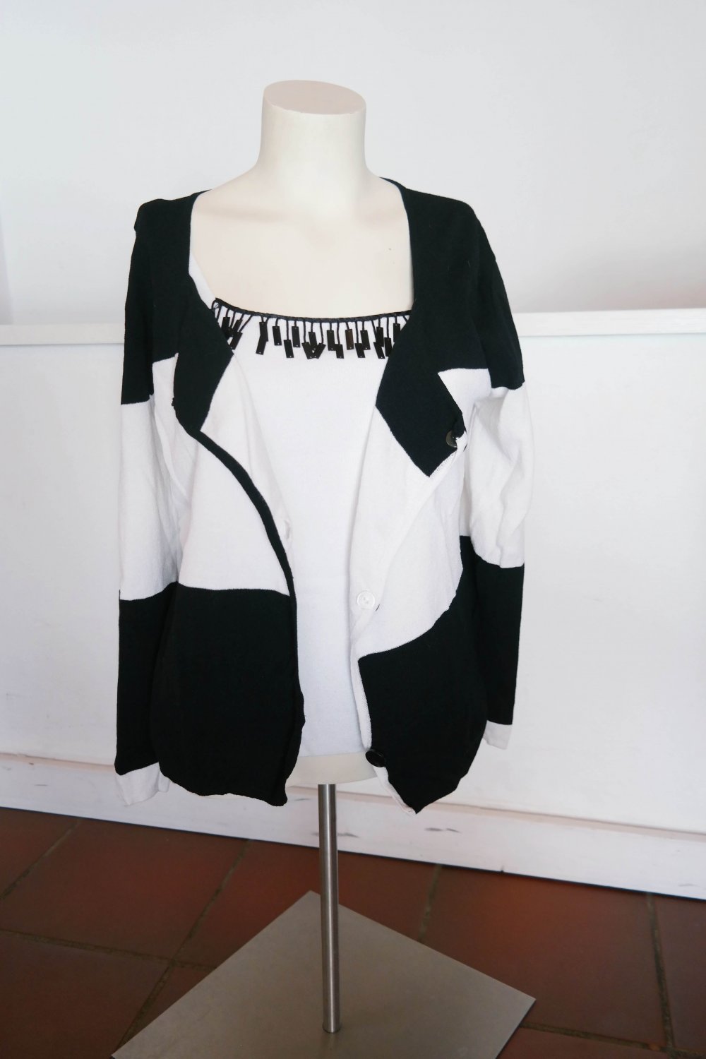 Twinset Top Strickjacke Fransen schwarz weiß chic S M 38