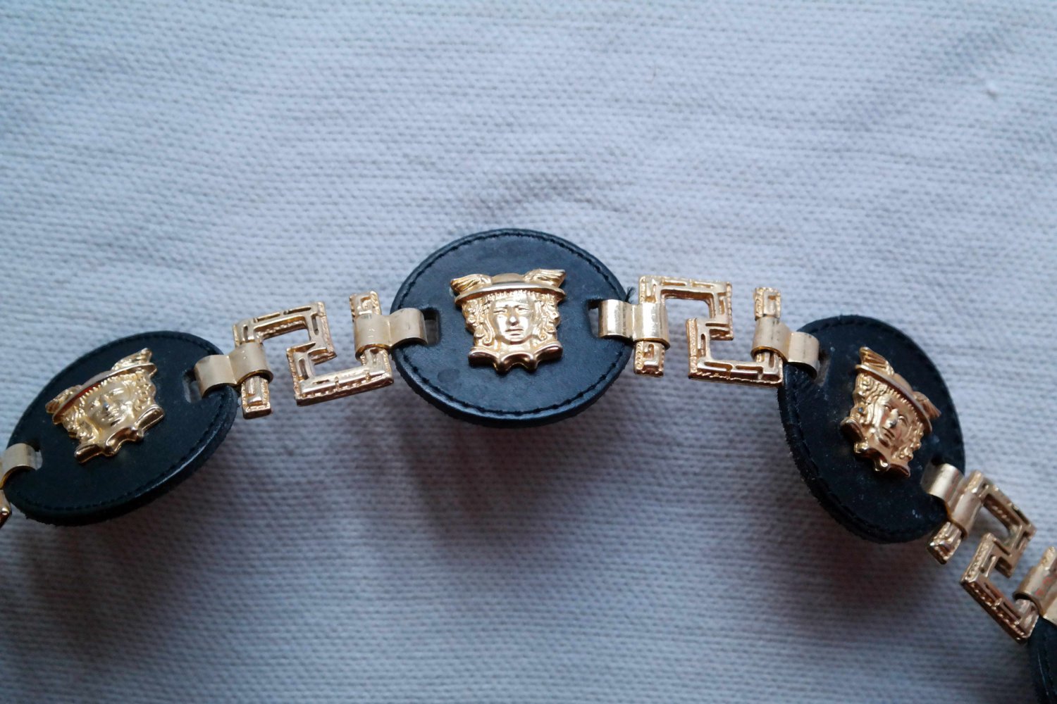 Vintage Gürtel mit Hermes Leder Echtleder schwarz Metall Gold S M Medusa