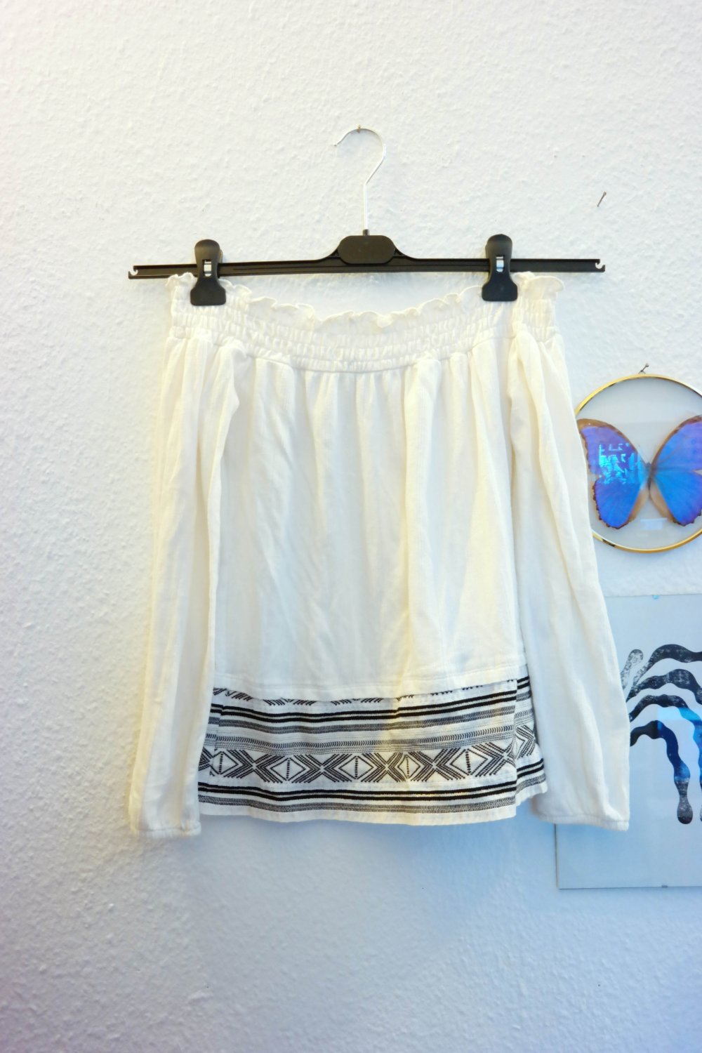 Bluse Hippie Ethno Borte Stickerei bestickt Carmen schulterfrei S 36 XS 34 weiß creme