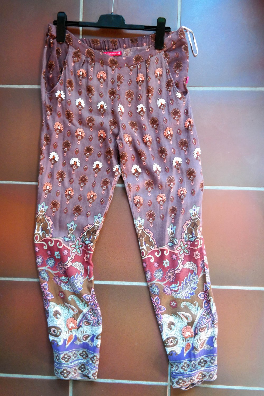 Lockere Sommerhose bunt Ethno Hippie XL XXL Taschen Stickerei bestickt 