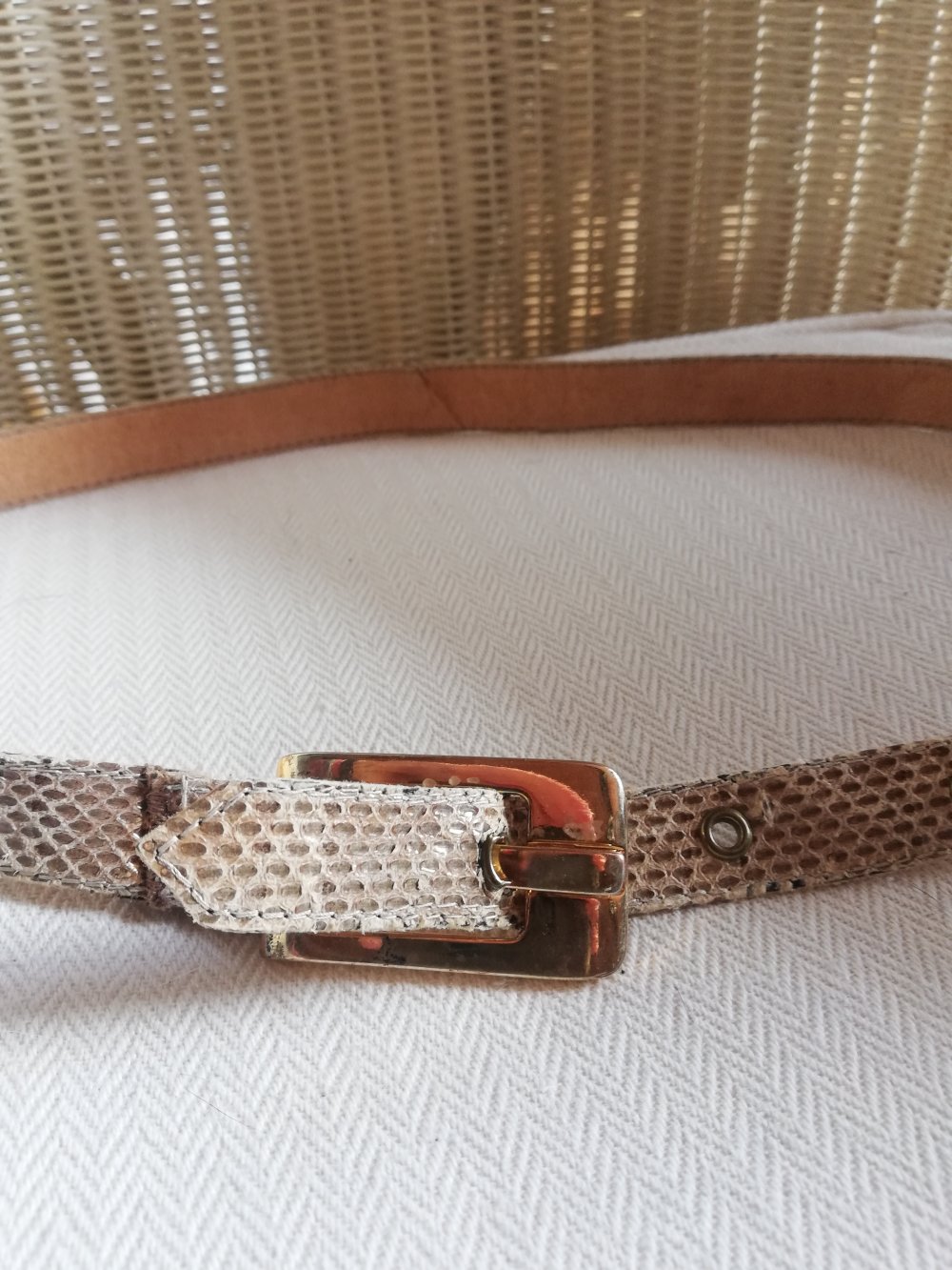 Zarter Vintage Gürtel Echtleder Ledergürtel gold golden 79 cm Leder elegant