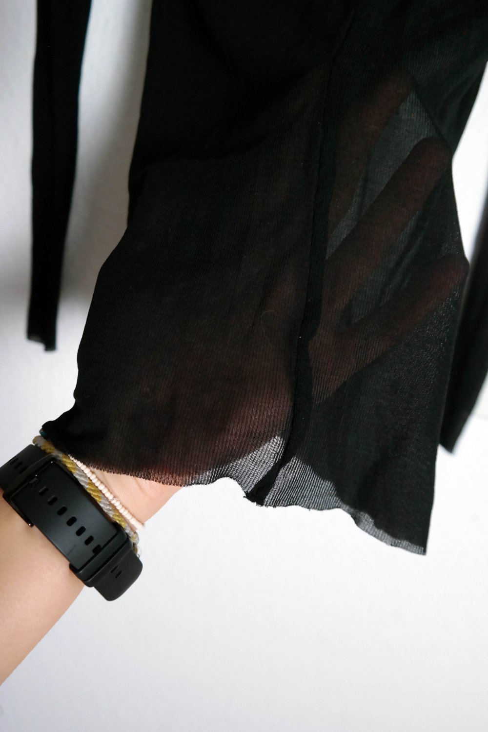 Wie neu Cos Langarmshirt Netzshirt schwarz Mesh XS 34 sheer Silvester 90er 00er