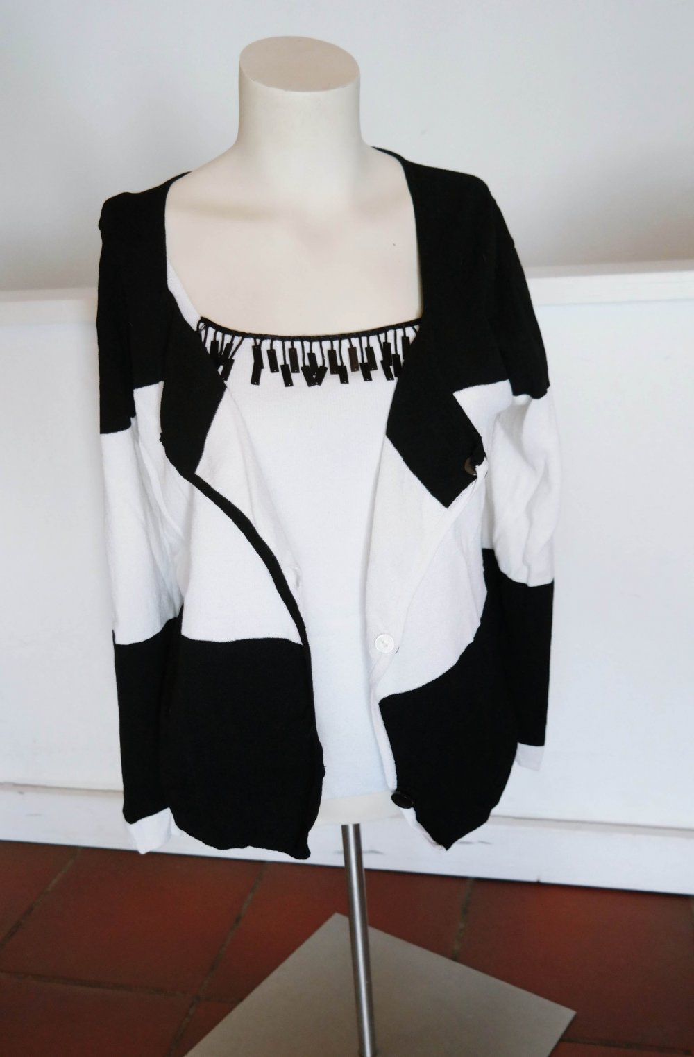 Twinset Top Strickjacke Fransen schwarz weiß chic S M 38