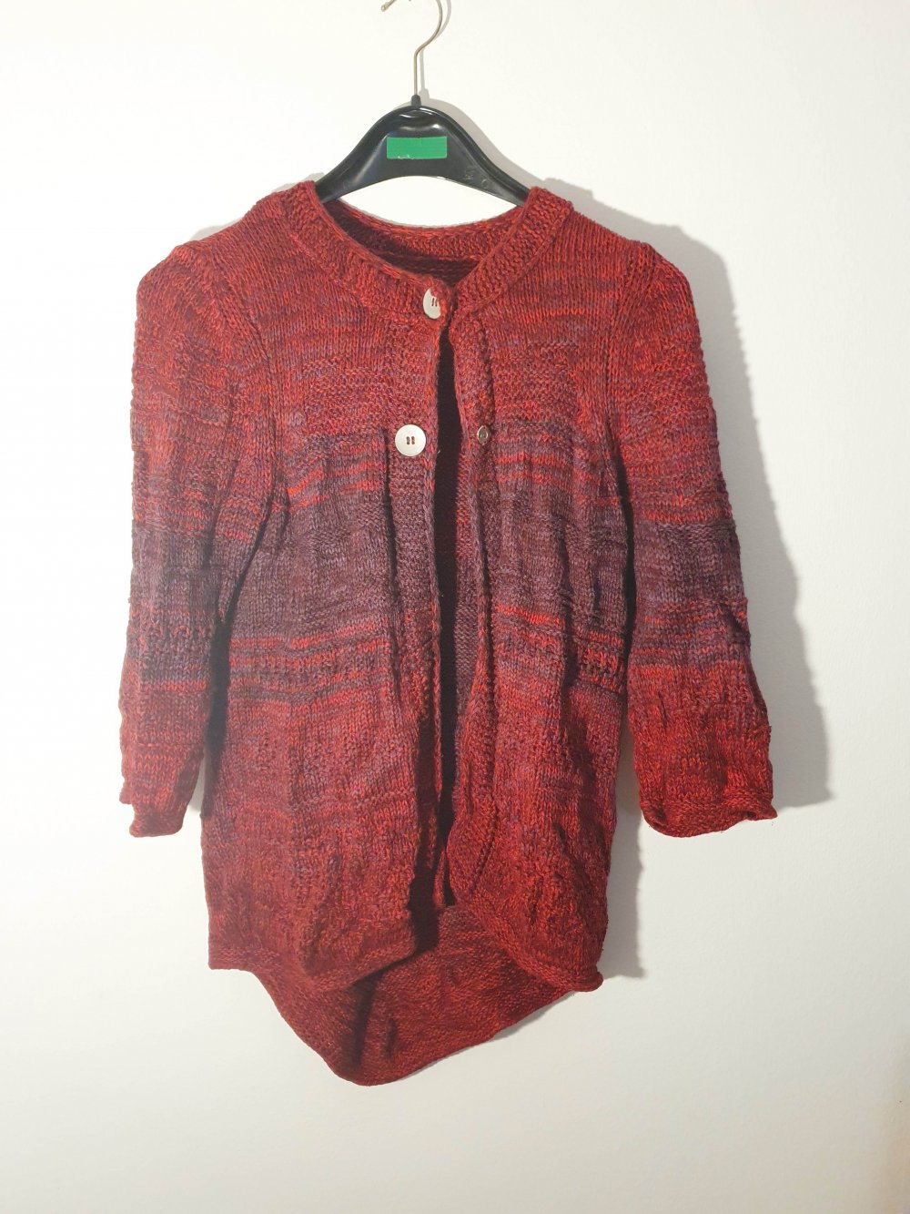 Strickjacke Farbverlauf Beerenfarben bunt rot lila Cardigan M 38