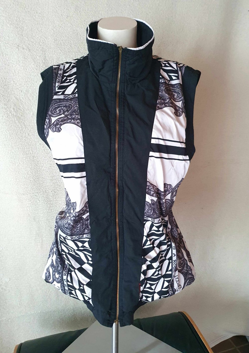 MDC Vintage Weste schwarz weiß gemustert HighNeck 36 S 38 M