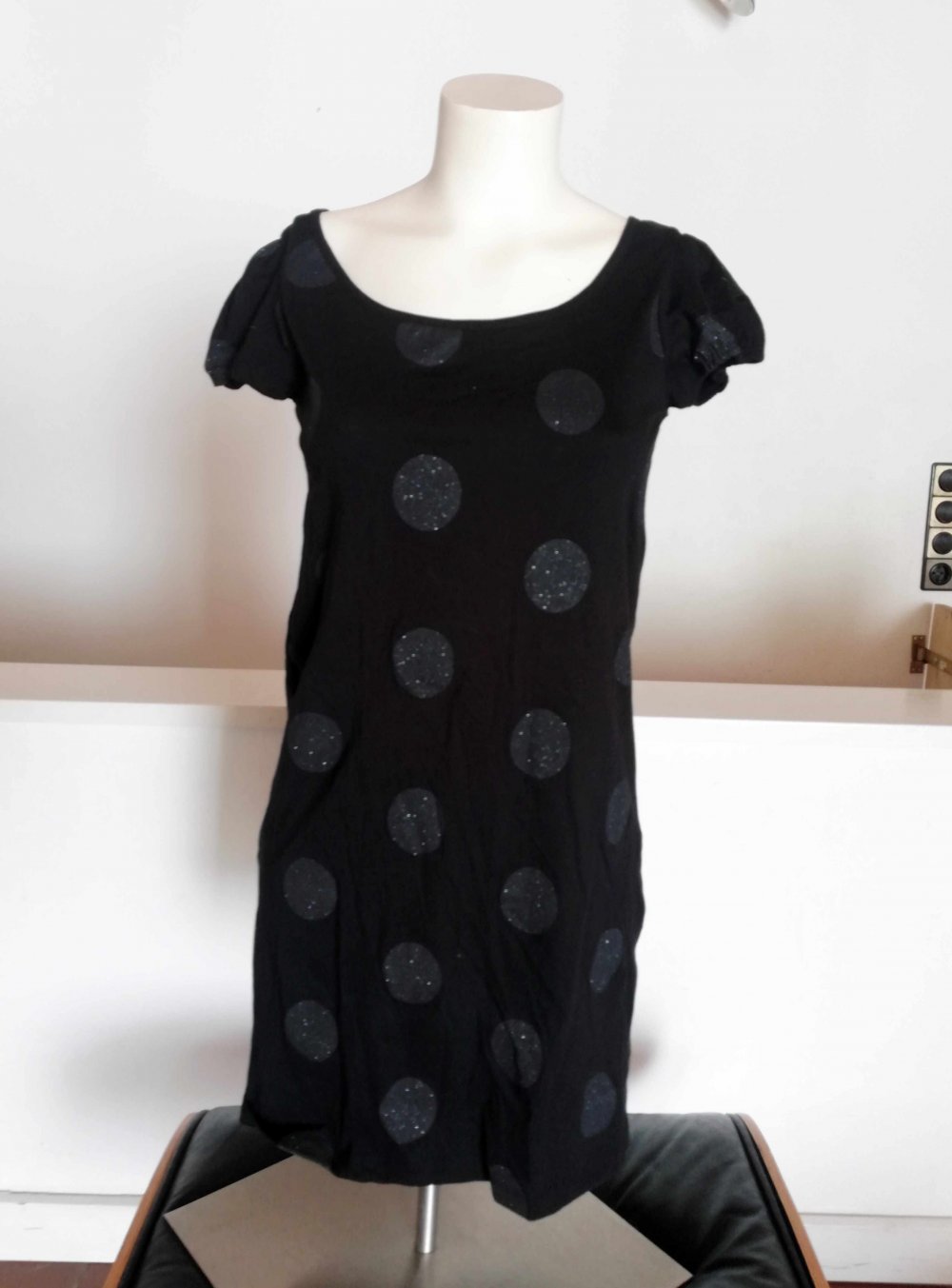 NEU Minikleid schwarz Punkte gepunktet silber Puffärmel Rockabilly rockabella S 36