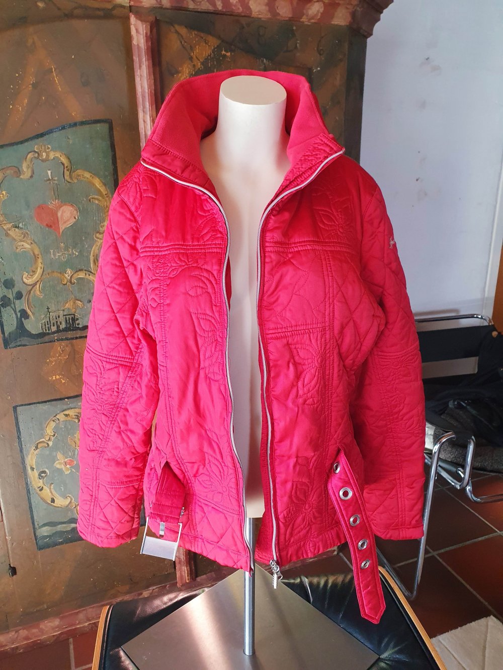Sportalm Skijacke Winterjacke Steppjacke rot Blumen 38 M hoher Kragen 