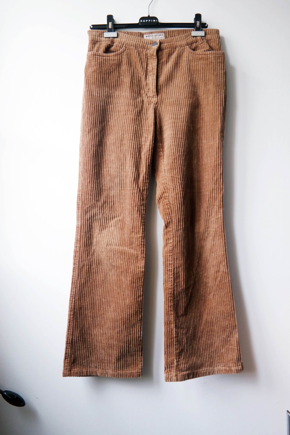 Brax Sport Velvet Dream Cordhose Breitcord braun wide leg baggy oversized XL 42