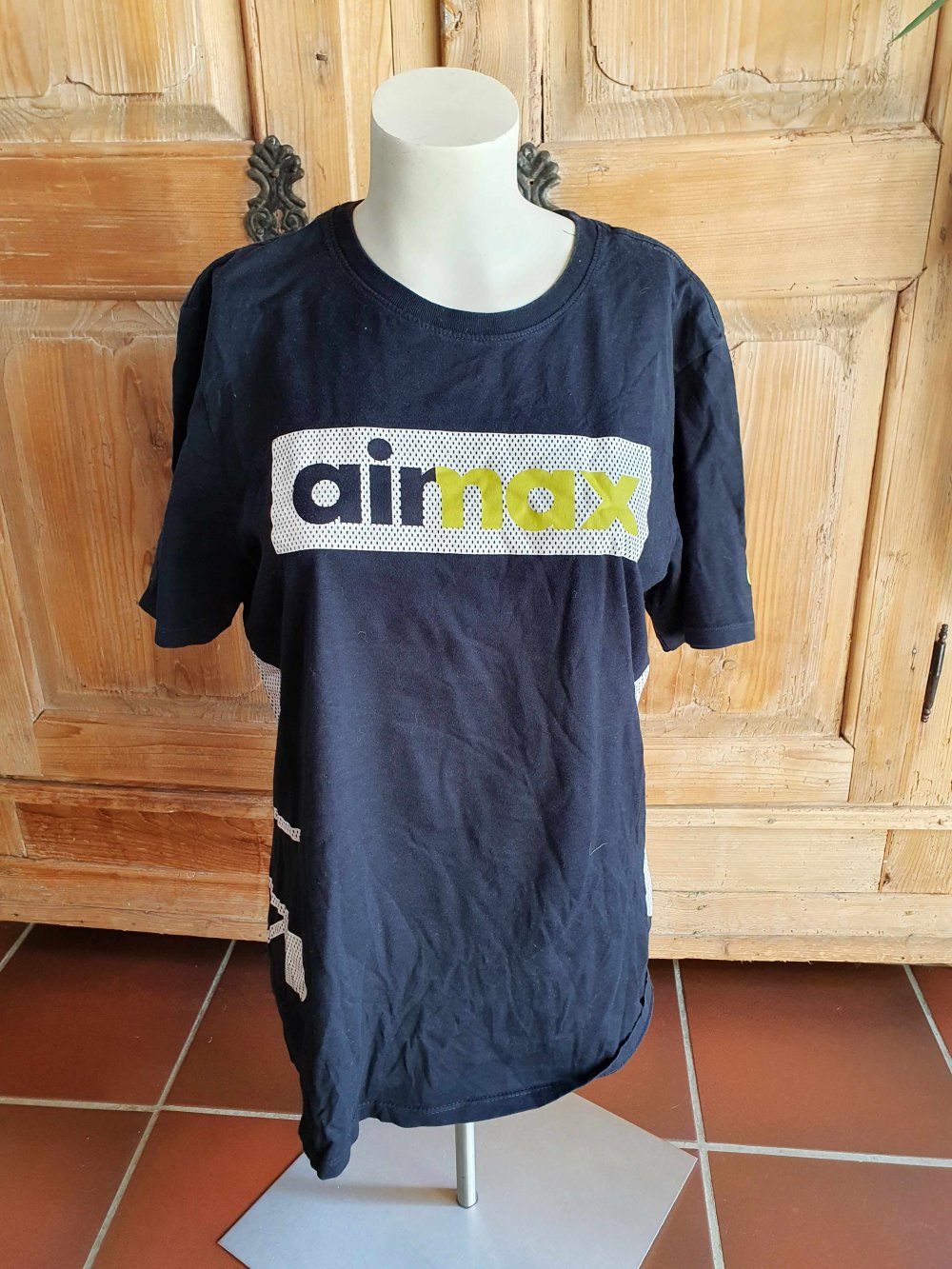 Nike AirMax Air Max TShirt Shirt schwarz weiß M 