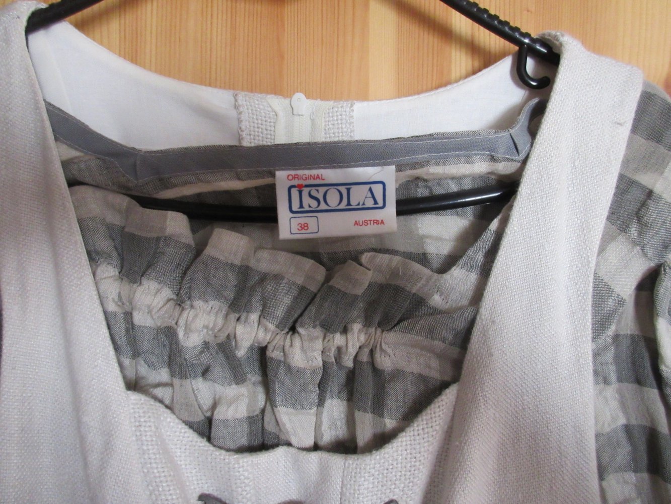 Dirndl, Leinendirndl, Tracht von Isola Austria Gr. 38