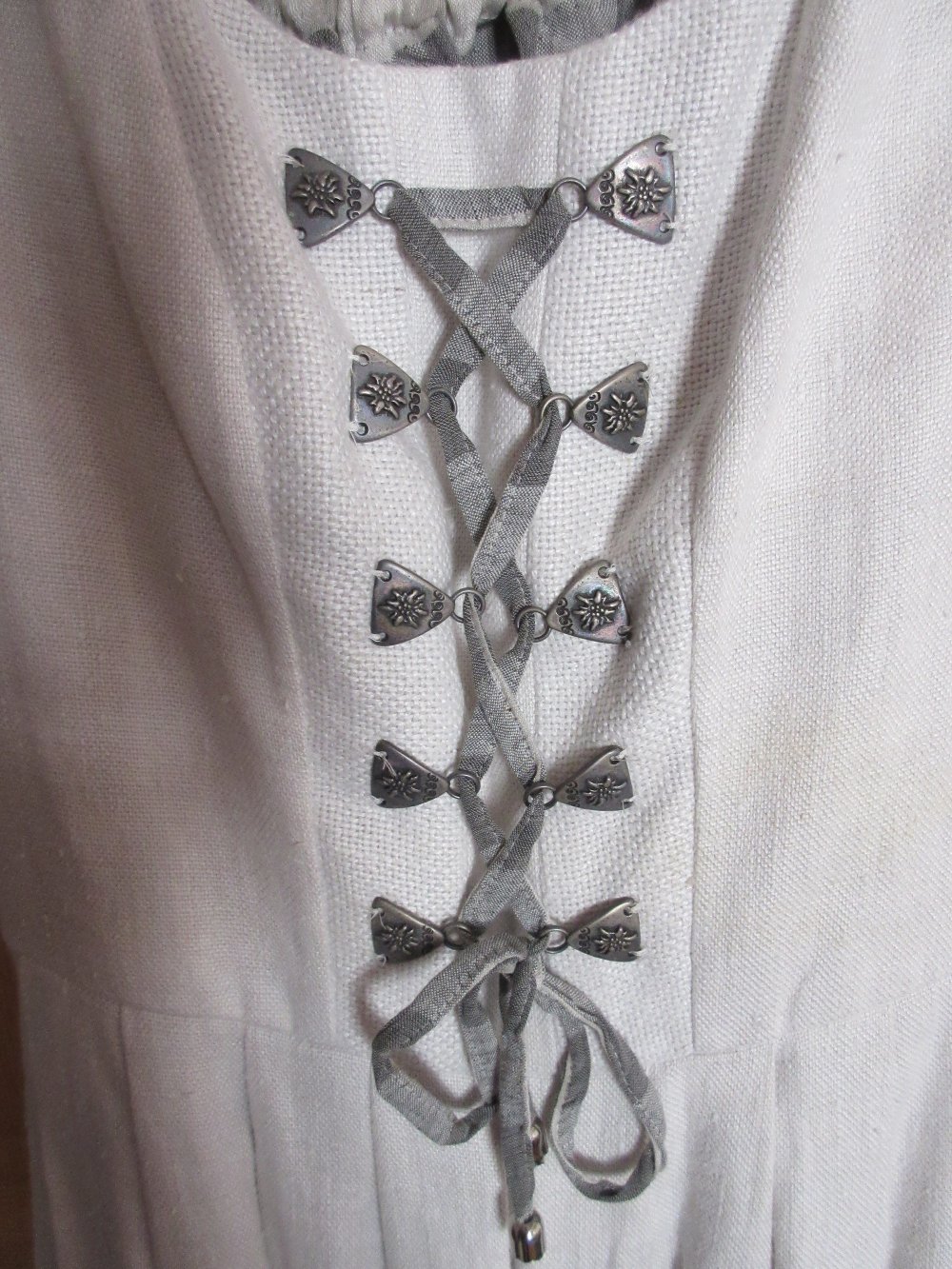 Dirndl, Leinendirndl, Tracht von Isola Austria Gr. 38
