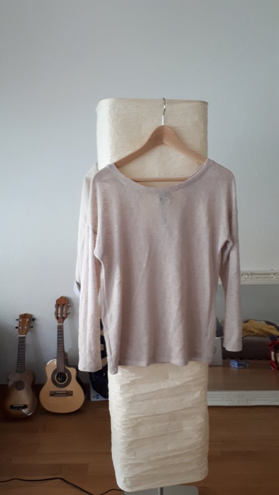 Langarm-Shirt mit entzückendem Rücken, Gr. 36/38 