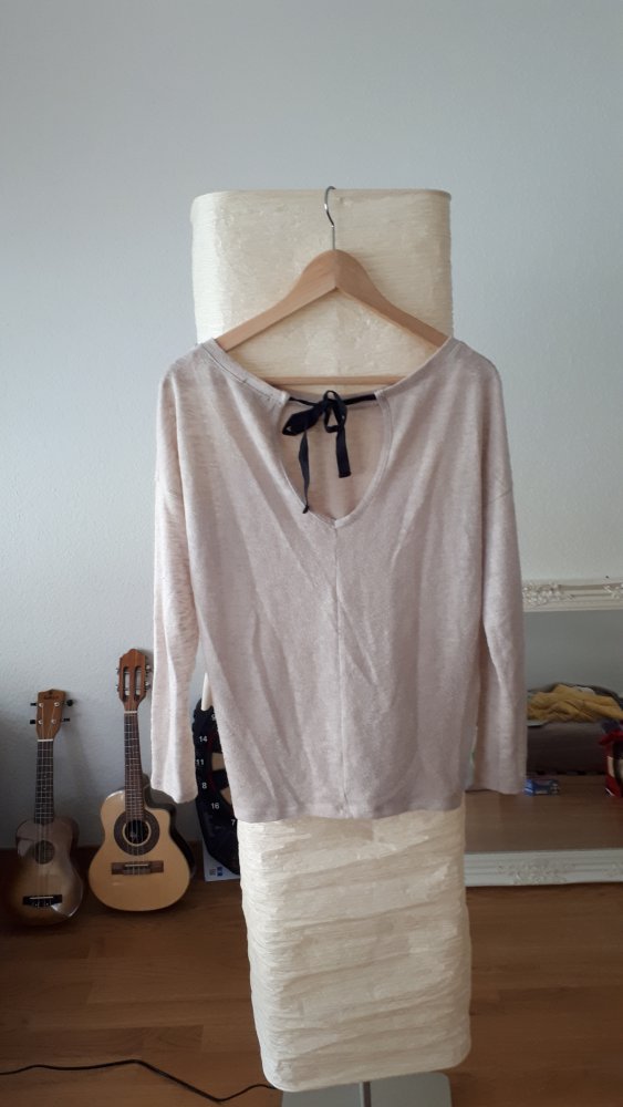 Langarm-Shirt mit entzückendem Rücken, Gr. 36/38 