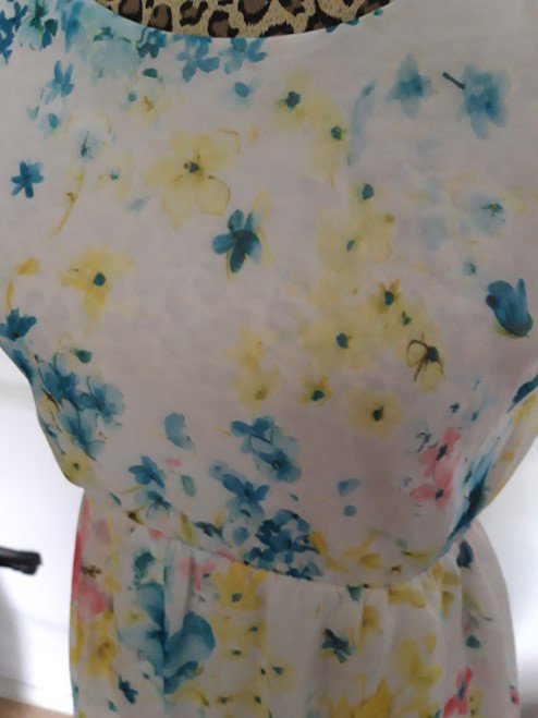 kurzes Sommerkleid - Floral Print