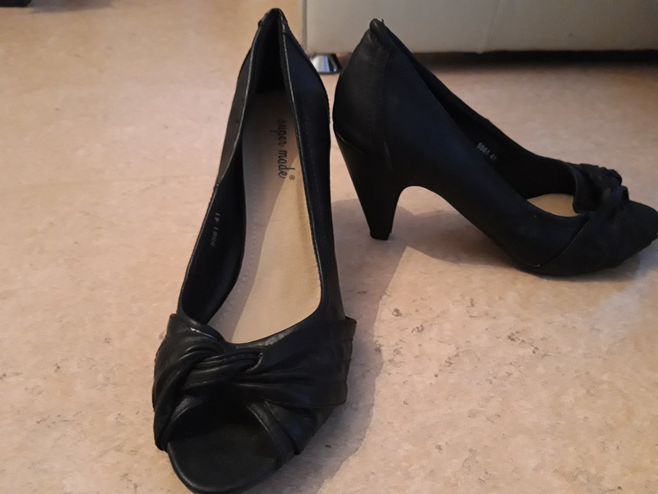 Peeptoe Pumps