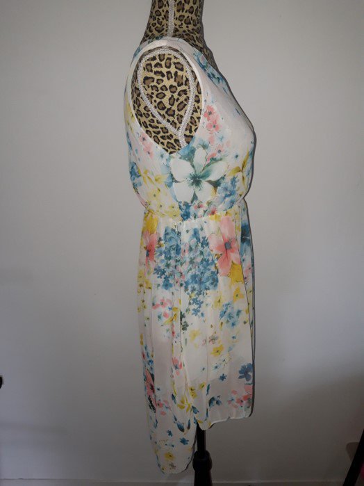 kurzes Sommerkleid - Floral Print