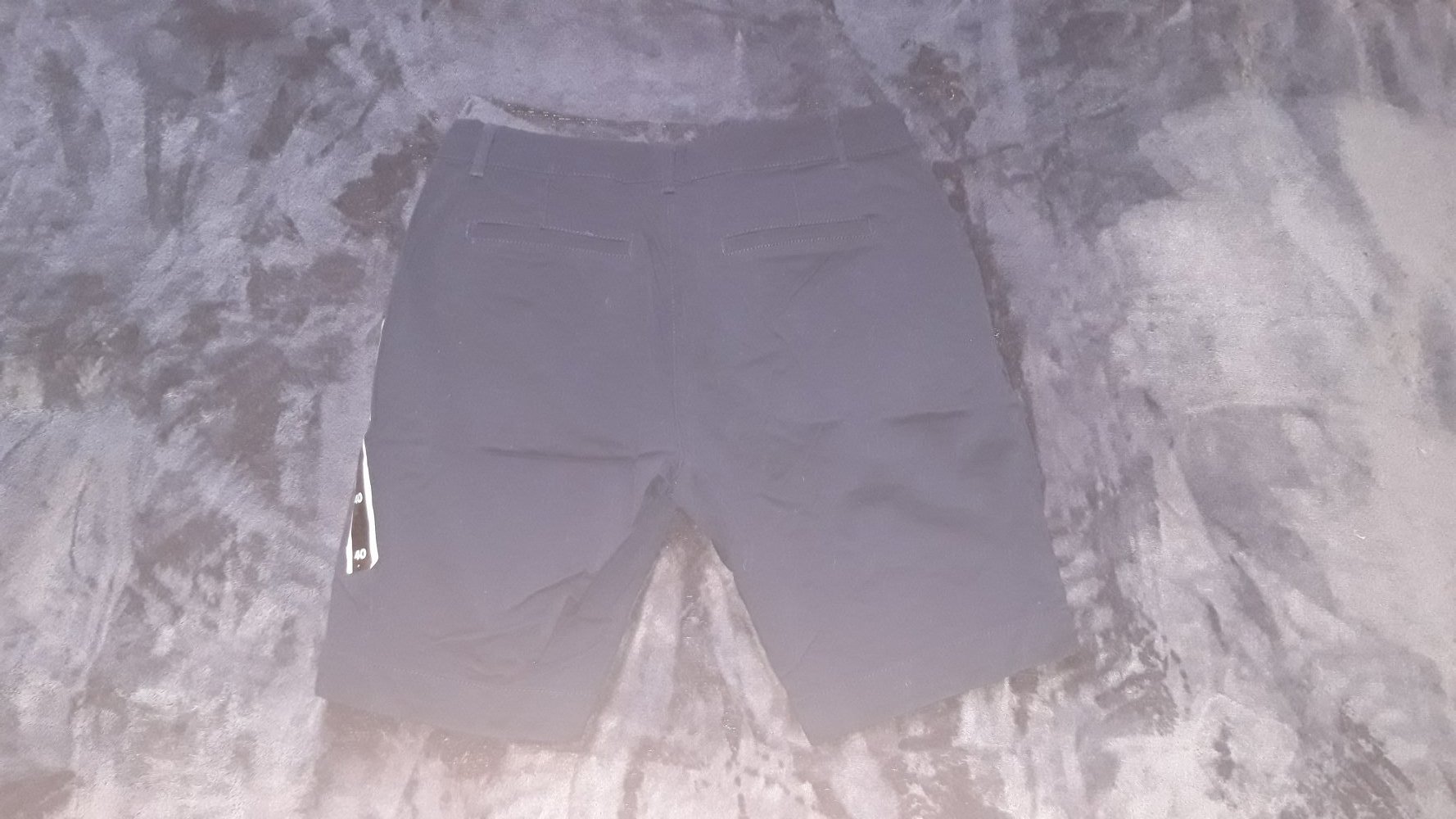 Blaue Bermudas