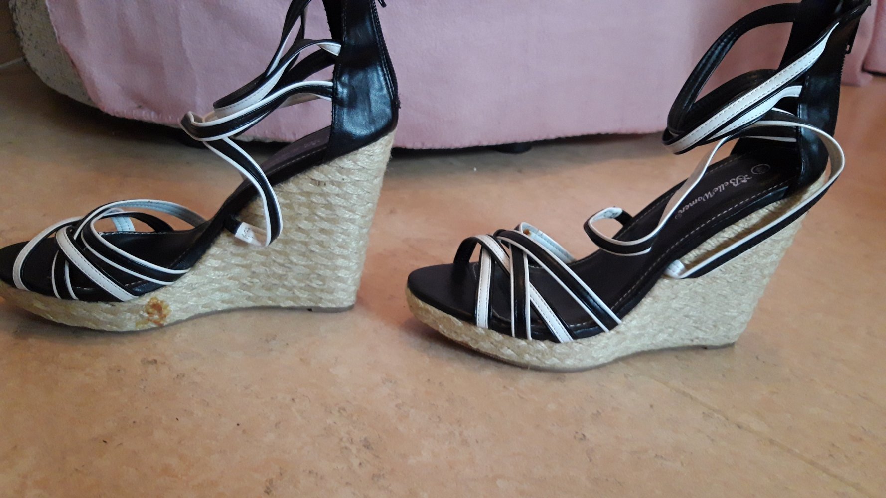 Sling-Keilsandalen