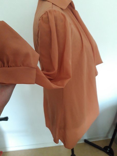 High-Low Bluse
