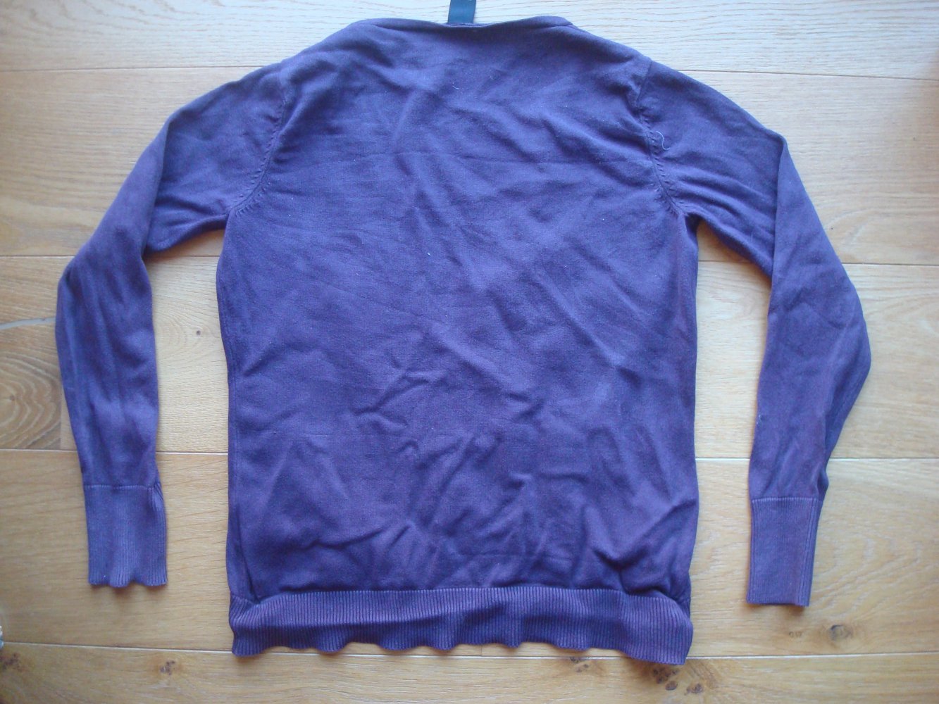 dünne Strickjacke, Cardigan in aubergine
