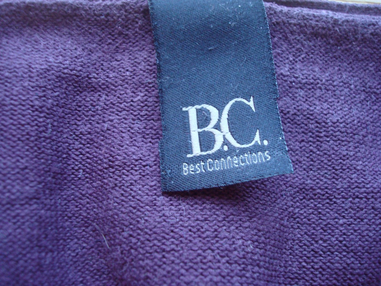 dünne Strickjacke, Cardigan in aubergine