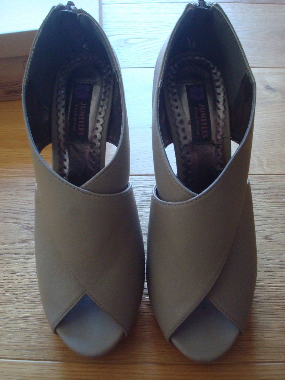 tolle elegante Pumps von Jumelles