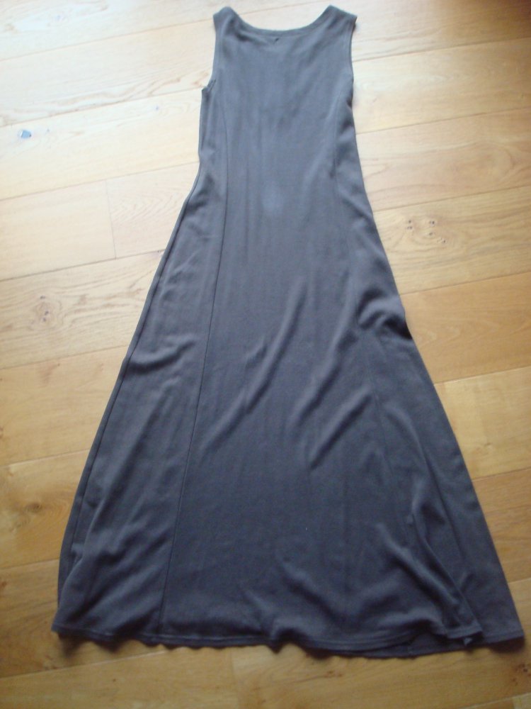 langes Kleid, Maxikleid