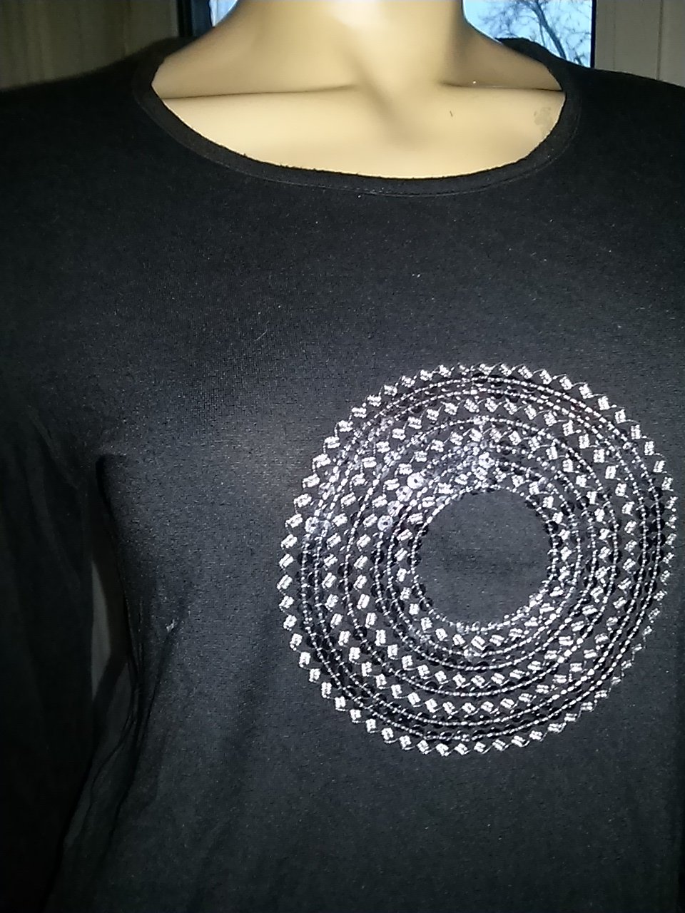 Damenshirt von no compromise- Gr- L- schwarz mit silbernene Pailletten