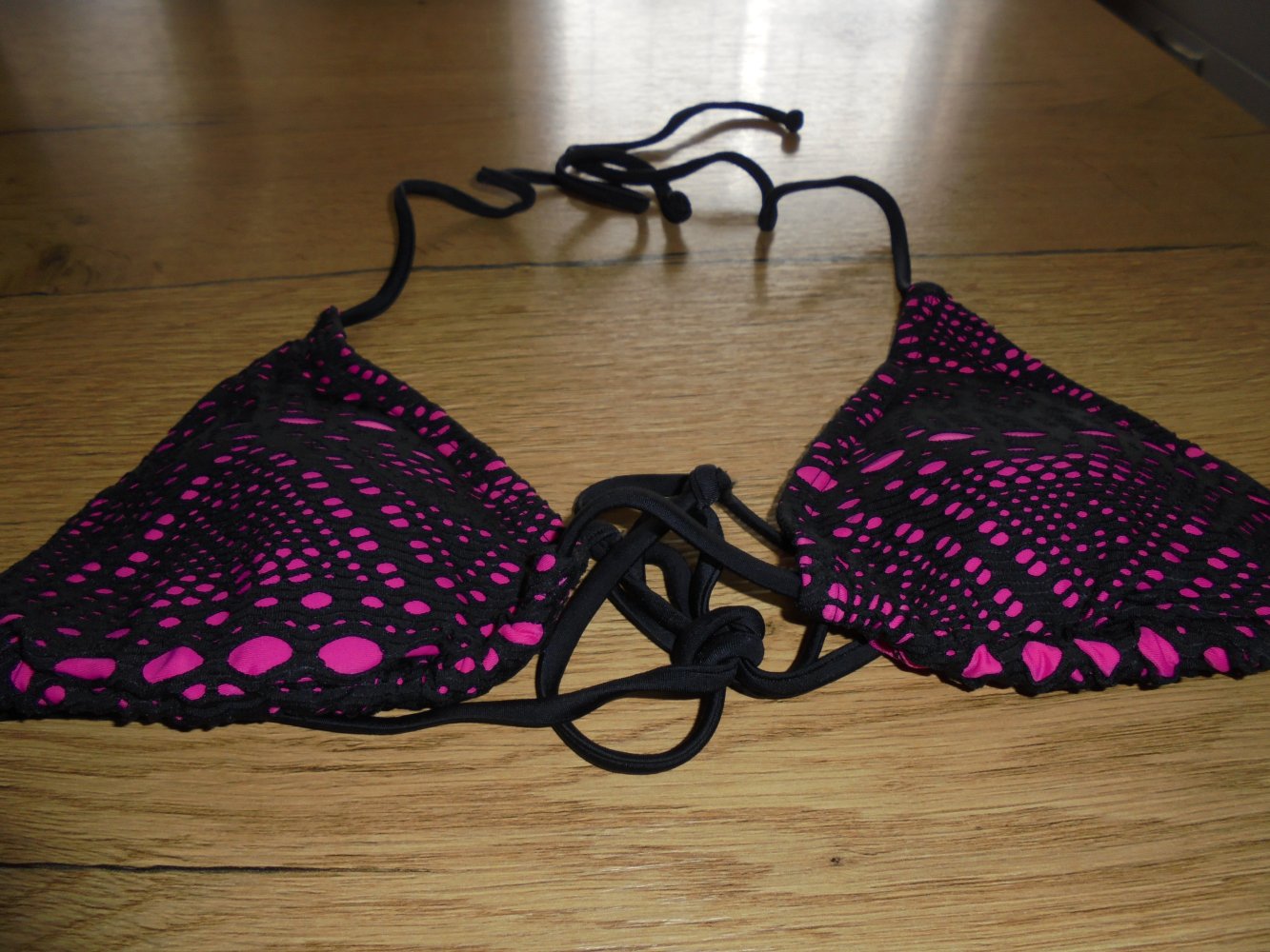 NEU: Damen Bikini schwarz/pink Gr. 38 Cup B v. Bonprix