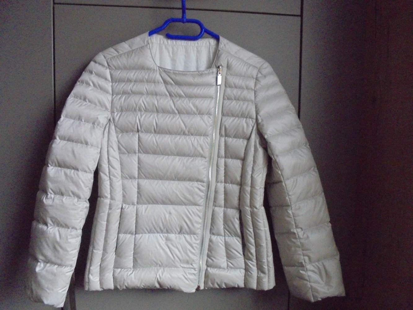 elegante Damen Steppjacke Gr. 36/38 in creme/beige neuwertig