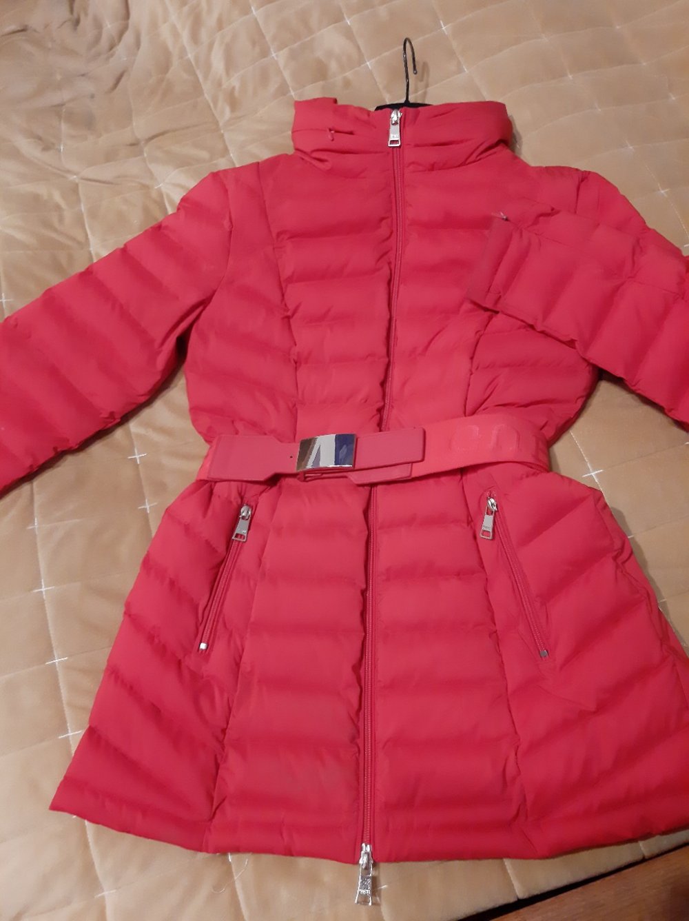 STEPPMANTEL VON GUESS GR.: 38 HERVORRAGEND