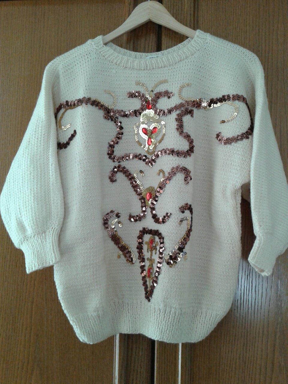 NEUER !!! WUNDERSCHÖNER EXKLUSIVER HANDGESTRICKTER UND HAND-BESTICKTER PULLI MADE IN AUSTRIA