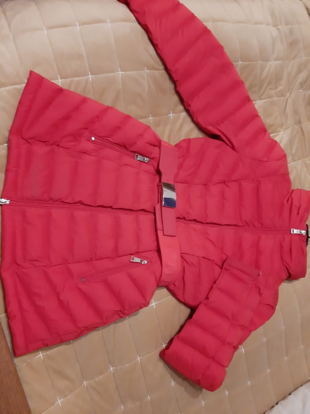 STEPPMANTEL VON GUESS GR.: 38 HERVORRAGEND