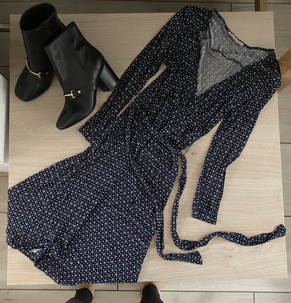 Kleid Gr XS wie Neu