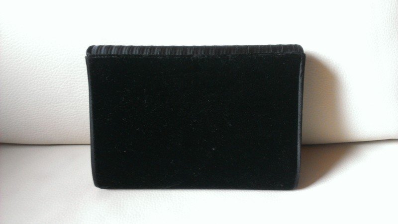 schwarze Clutch