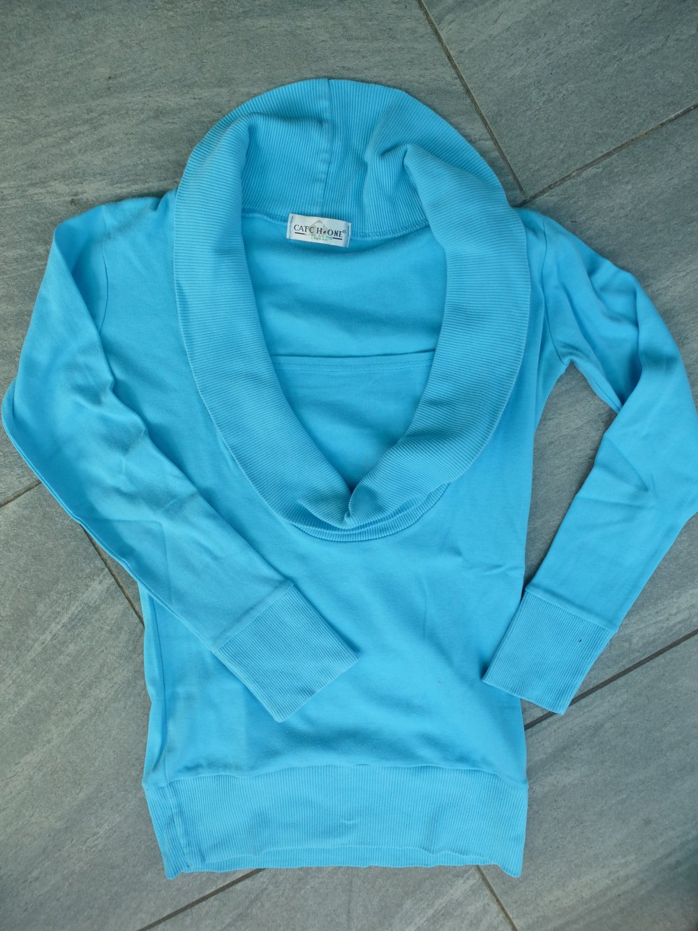 Langarmshirt mit Wasserfallausschnitt