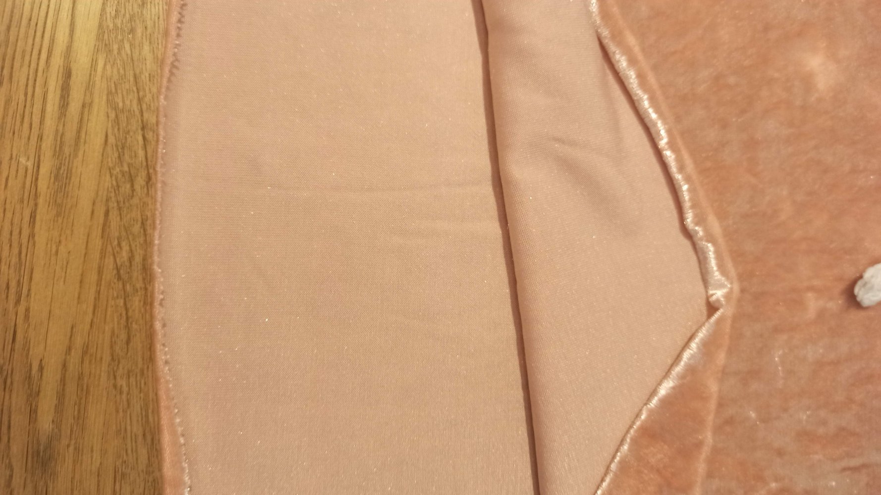 Süßes Langarmshirt/ Croptop, Größe S,
